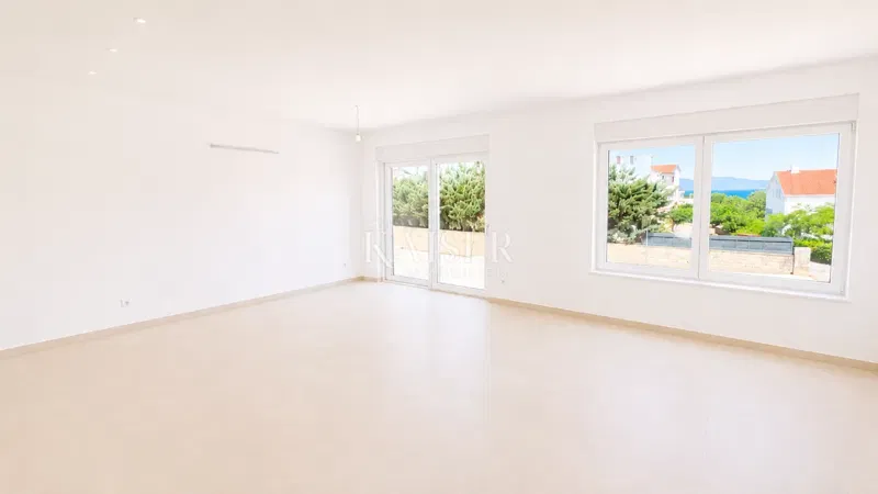 Isola di Krk, Malinska - Casa bifamiliare con garage e vista mare – 2