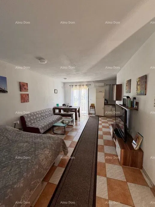 Fažana – House with 3 Residential Units, 200 m from the Sea – 2