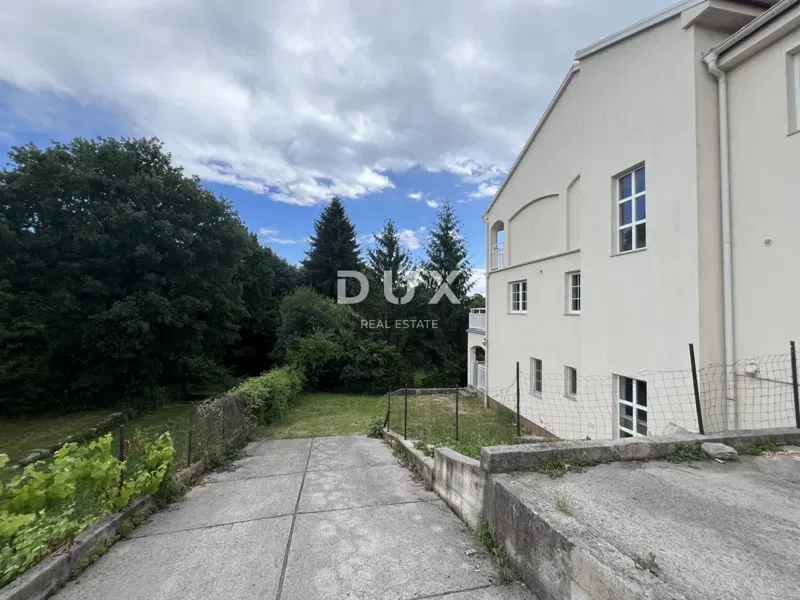 OPATIJA, MATULJI – nowsza zabudowa z trzema lokalami mieszkalnymi – 3