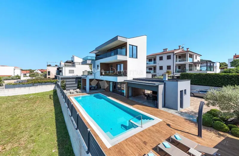 House Fažana, 400m2 – 3