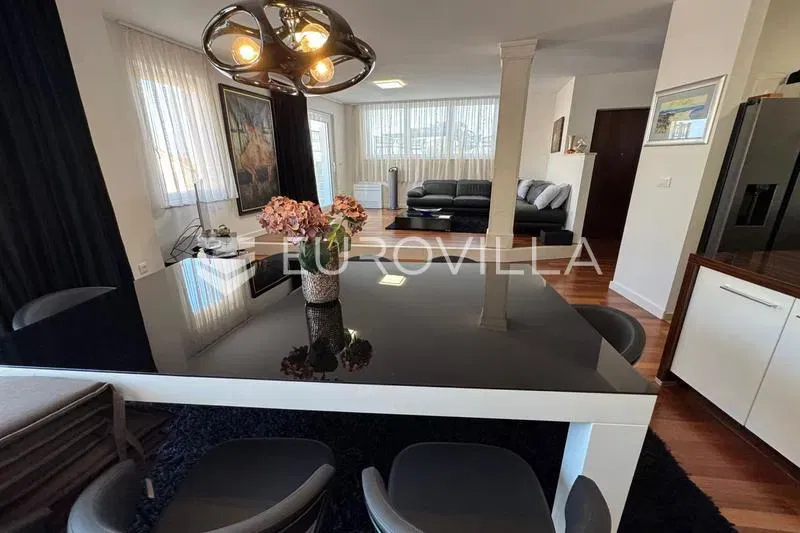 Brač, Bol, penthouse in an attractive location – 3