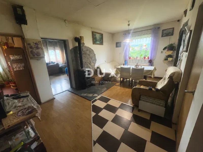 CROATIAN ZAGORJE, PREGRADA - House with great potential and a garden of 748 m² – 2