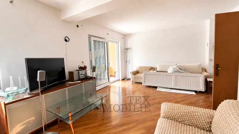 Appartamento con vista mare in una delle posizioni più ambite di Parenzo – 2