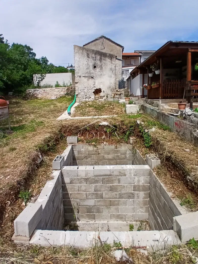 Crikvenica - House under renovation with sea view – 2