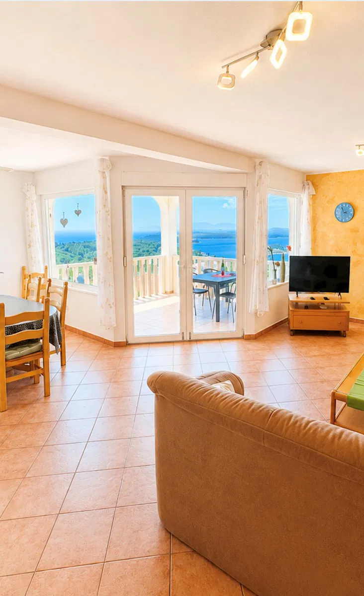 Tengerre néző apartman Hvaron parkolóval