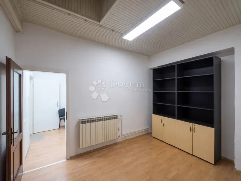 Locale commerciale Donji grad, Donji Grad, 73m2 – 3