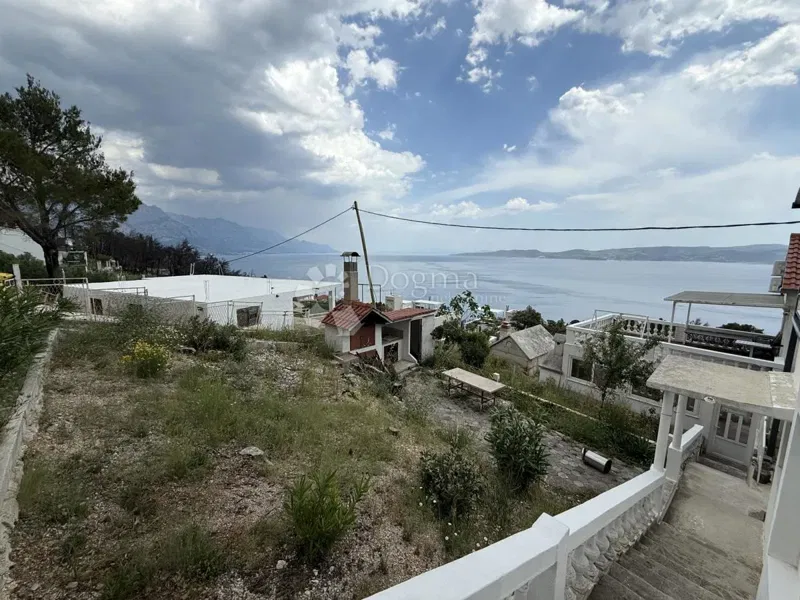 Dva apartmana, Marušići