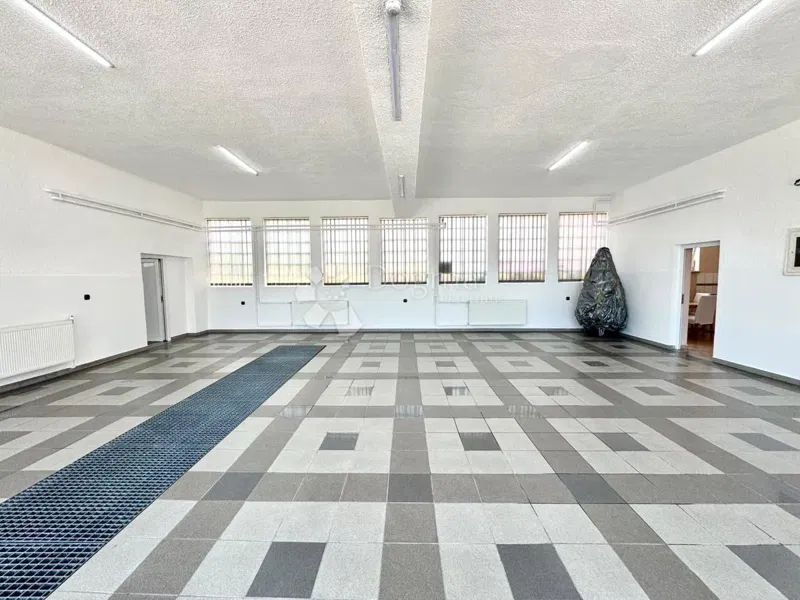 Locale commerciale Prelog, 251,02m2 – 3