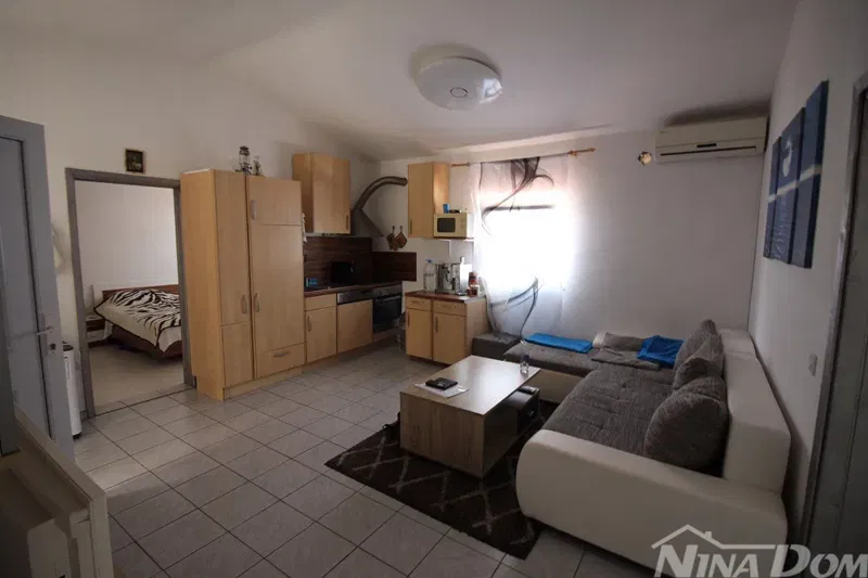 Appartamento luminoso a Vir – 3 camere a 550m dal mare – 2