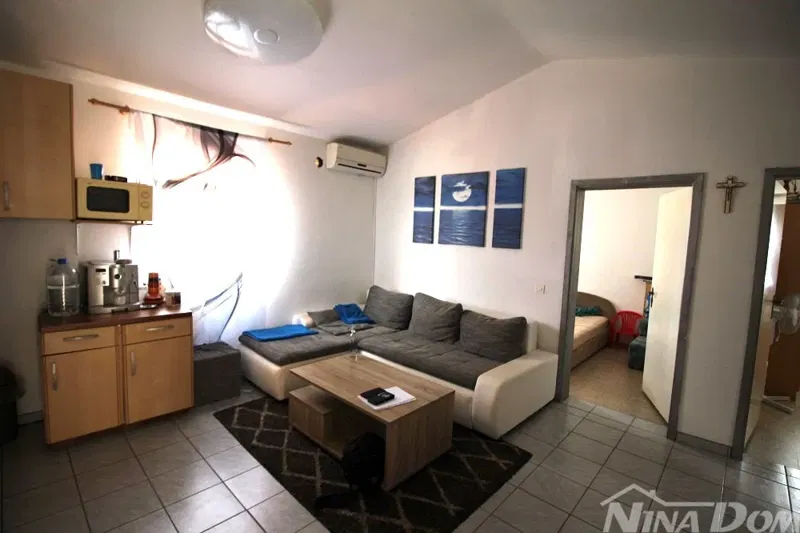 Appartamento luminoso a Vir – 3 camere a 550m dal mare – 3