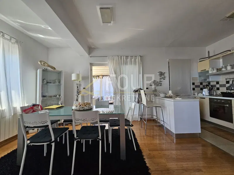 Flat Ičići, Opatija - Okolica, 91,82m2 – 3