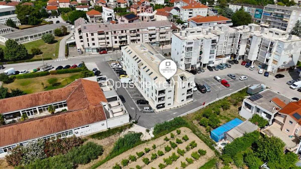 OPUZEN, ekskluzivan trosoban stan 89 m2 u centru grada, NOVOGRADNJA
