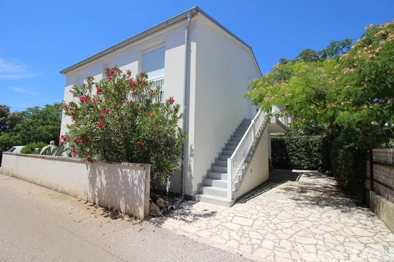 Casa indipendente a 250m dal mare – Vir, 6 camere – 3