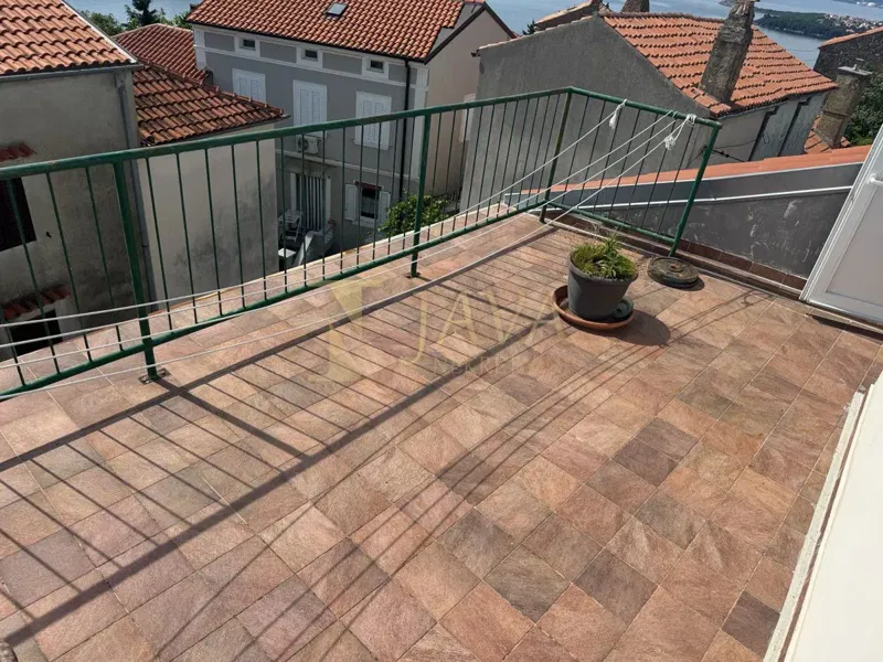 OMIŠALJ, casa 3 camere da letto + soggiorno, SOLO DA NOI! – 2