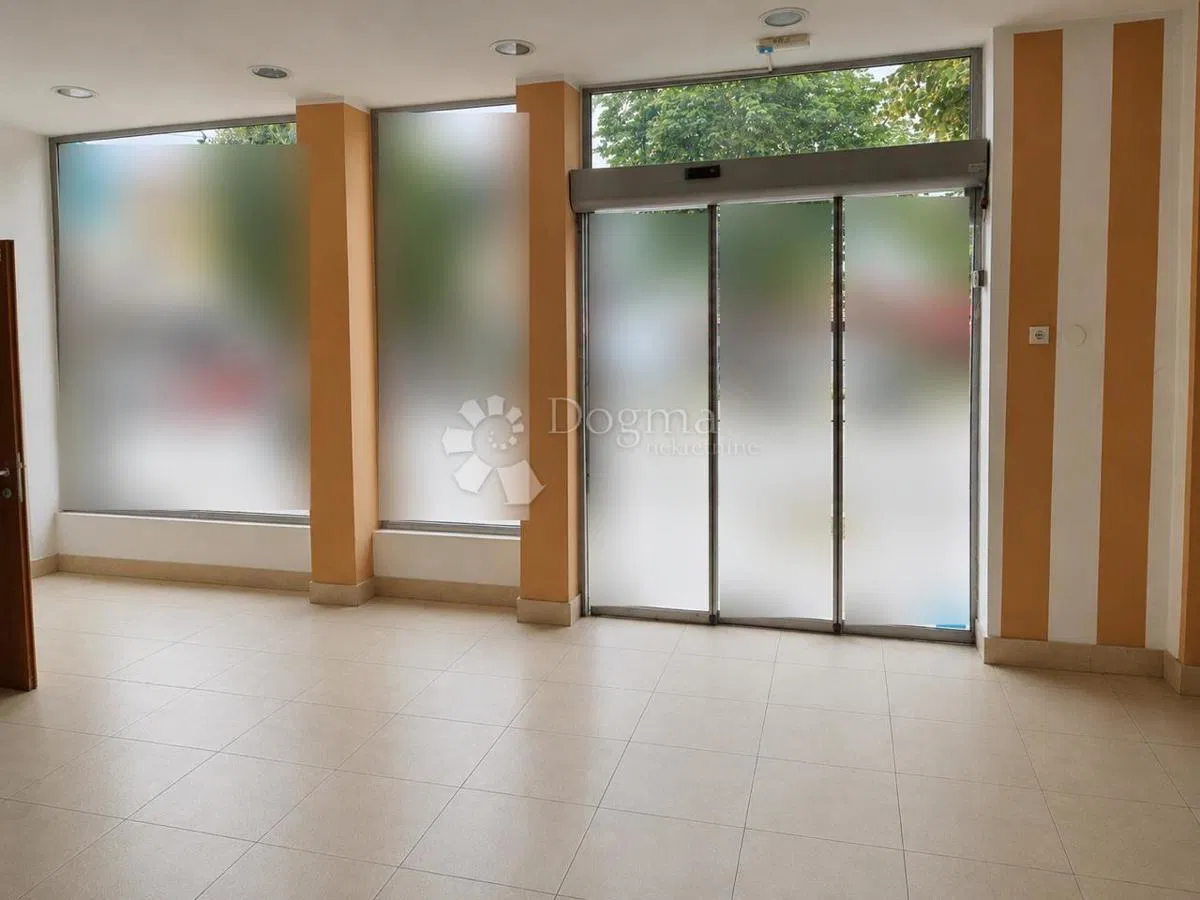 Lokal użytkowy Lipa, Matulji, 33m2