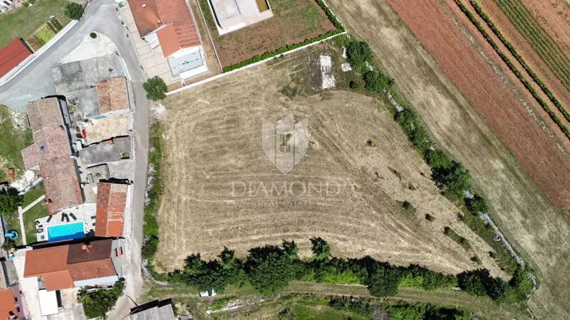 Dintorni di Žminj, terreno edificabile con grande potenziale – 3