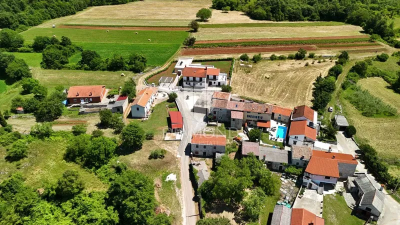 Žminj e dintorni, terreno edificabile di forma regolare – 2