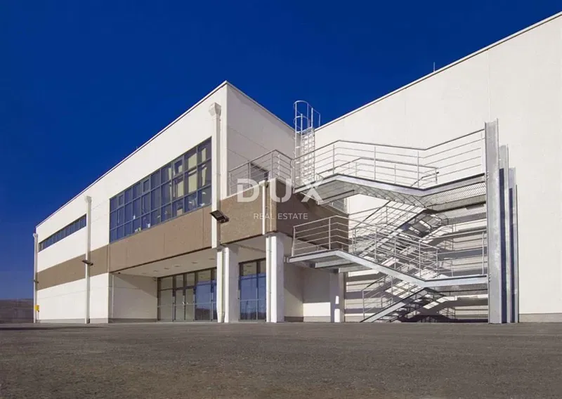 DUGOPOLJE - Reprezentacyjne centrum produkcyjno-handlowe o powierzchni 3559 m² + 2876 m² powierzchni manipulacyjnej, NAJLEPSZA LOKALIZACJA! – 2
