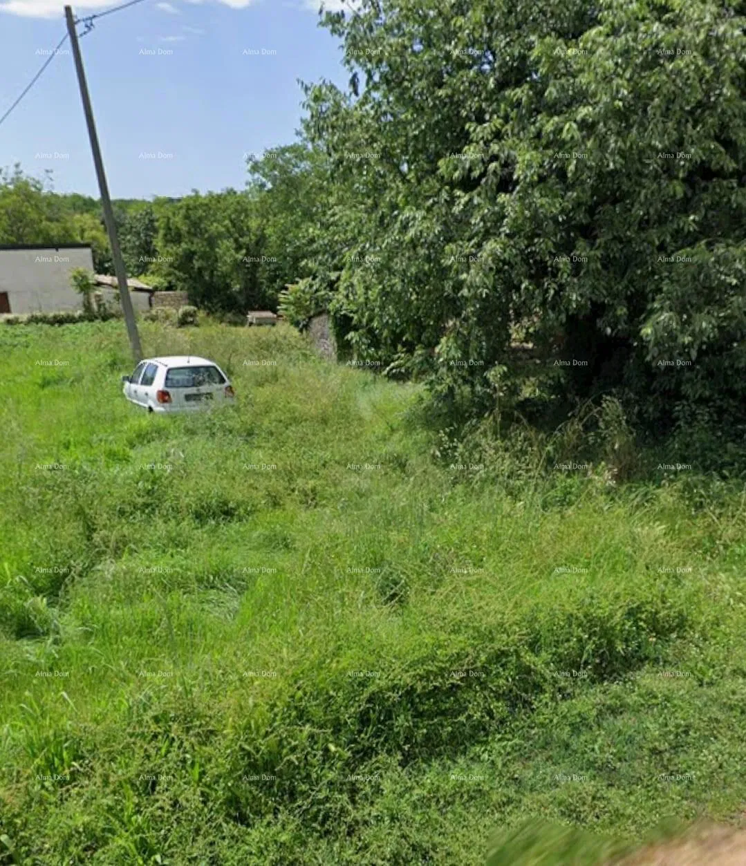 Građevinsko zemljište 600 m² u okolici Brtonigle – idealno za obiteljsku kuću ili kuću za odmor