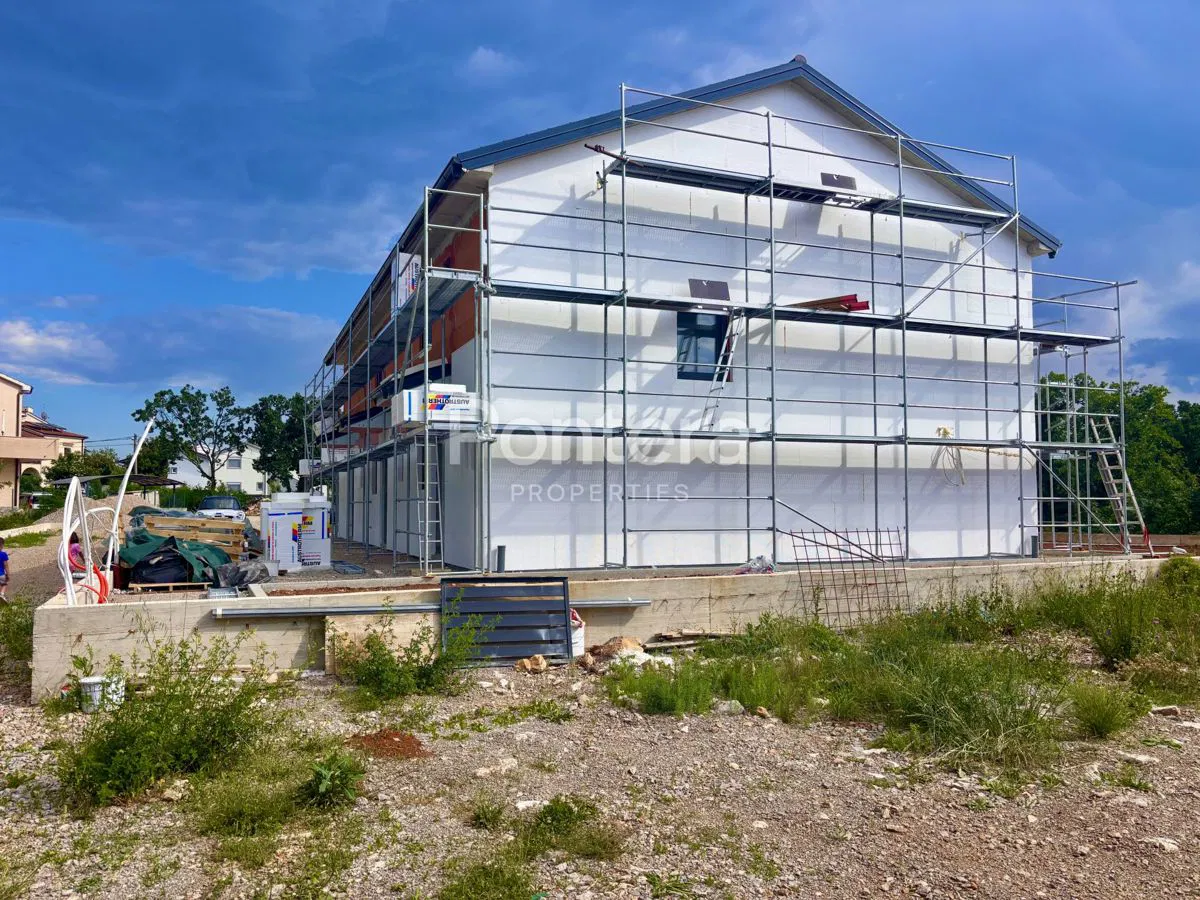 Ház Viškovo, 122m2
