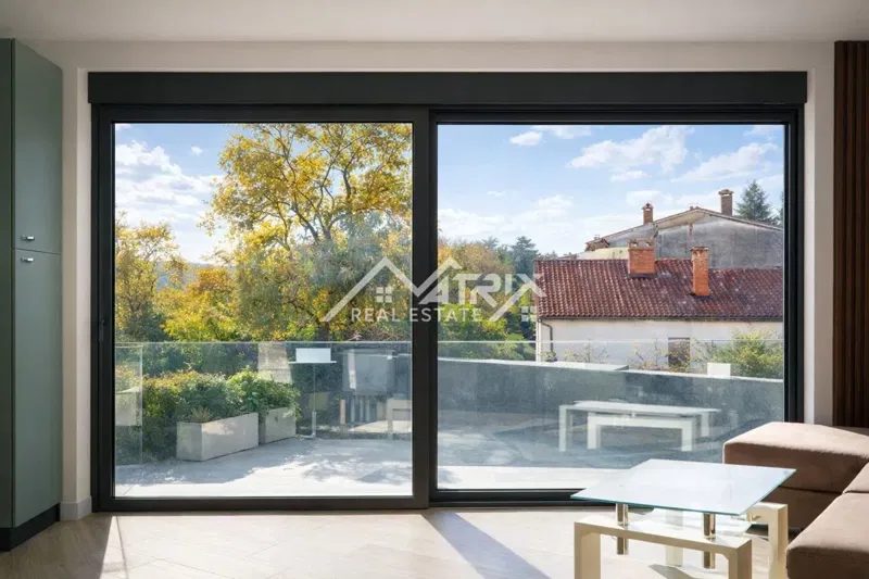 Poreč Modern apartment only 400 m from the beach! Use permit – 3