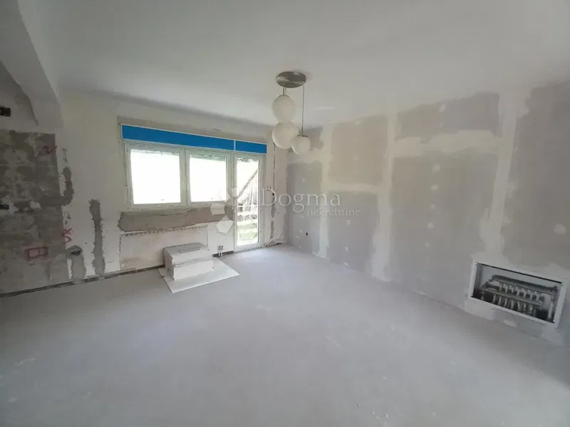Gorski kotar, Stari laz, kuća u adaptaciji