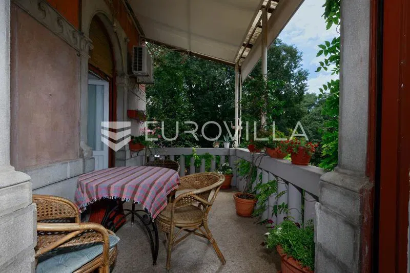 Rijeka, first-floor apartment in a beautiful Austro-Hungarian villa with a large terrace – 3
