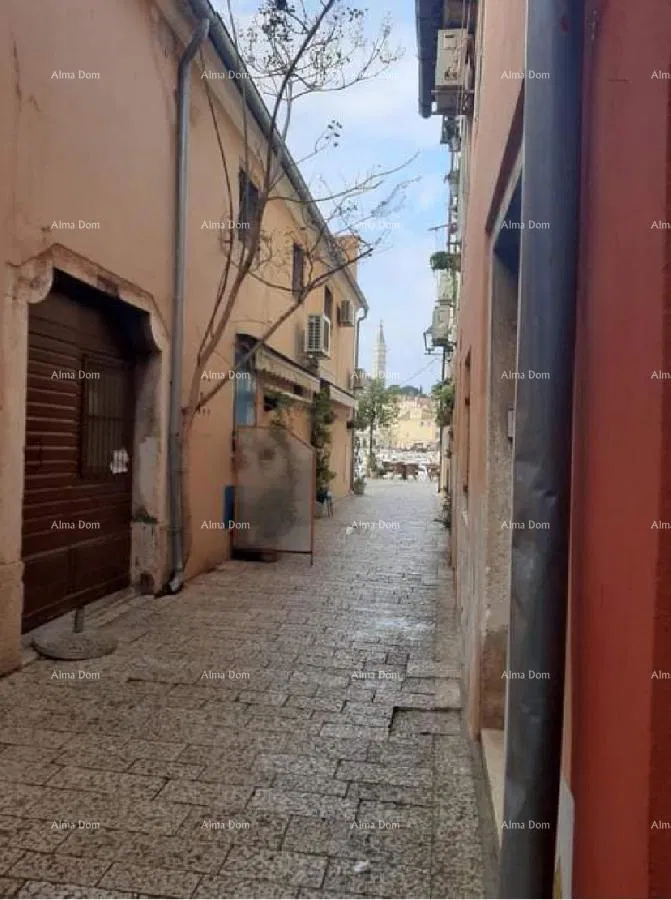 ROVINJ - centar! Poslovni prostor.