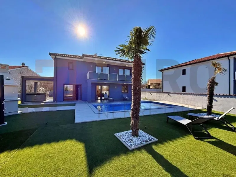House Uvala Soline, 230m2 – 2