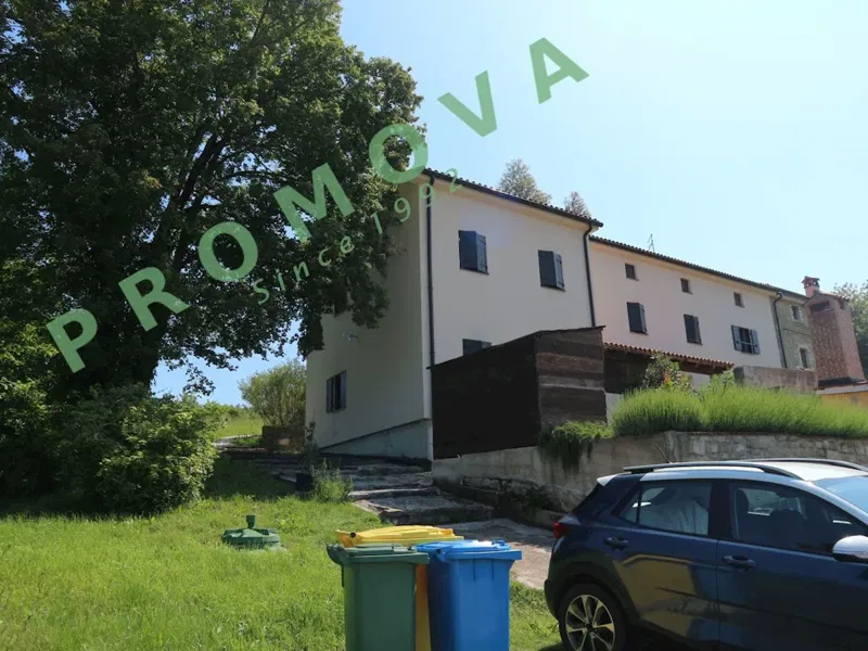 Grožnjan – okolica, 230 m2, prekrasna obnovljena kamena kuća sa dograđenim novim dijelom