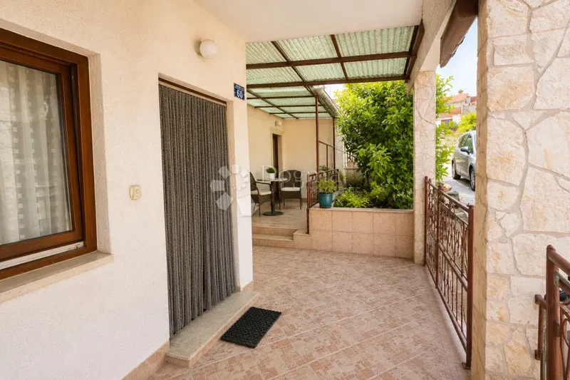 Terraced house in the heart of the town 7 km from Pula - 120 m² + additional yard 68 m² – 2