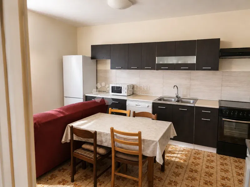 Terraced house in the heart of the town 7 km from Pula - 120 m² + additional yard 68 m² – 3