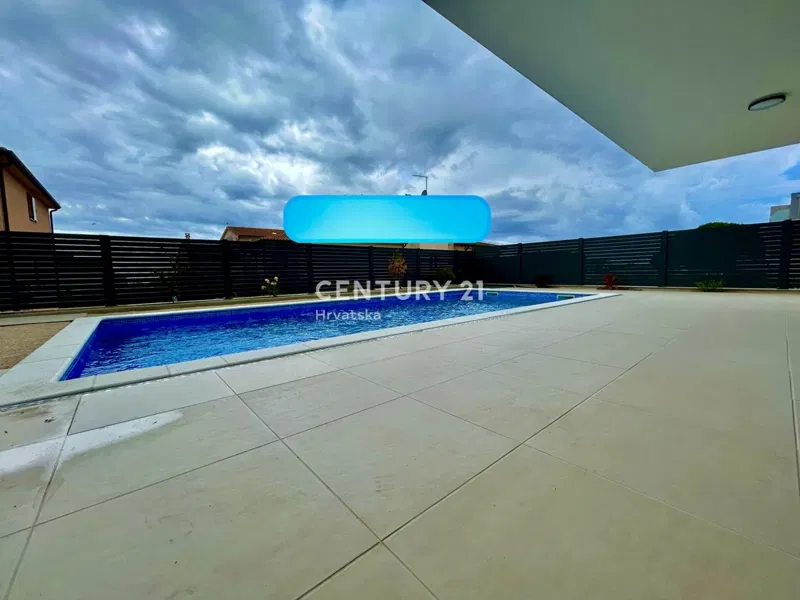 NOVIGRAD, NEW GROUND-FLOOR APARTMENT WITH POOL – 3