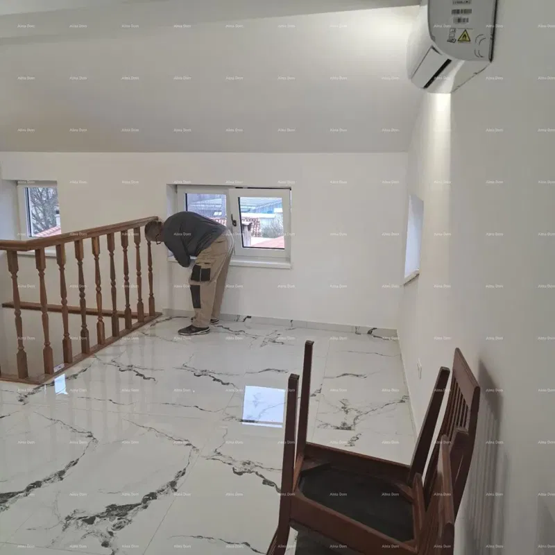 ŽMINJ - Vendesi porzione di casa in comproprietà (3 unità abitative) – 3