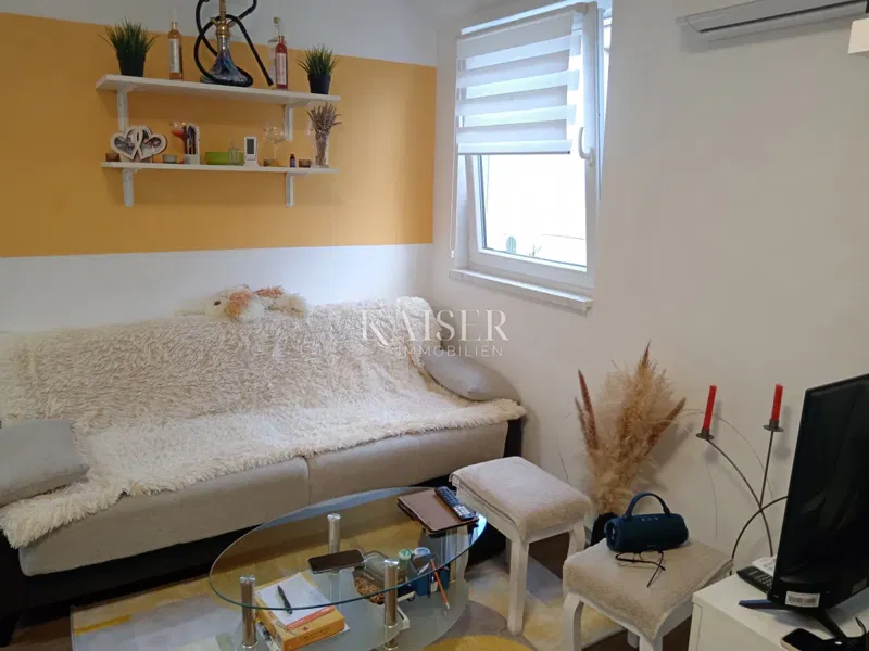 Novigrad, Mareda, felújított lakás 1 hálószobával + nappalival a 2. emeleten – 3