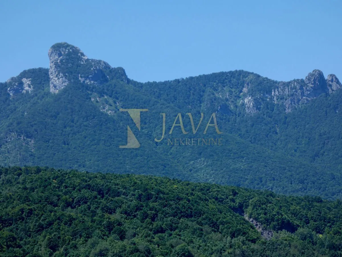 OGULIN,  Imanje 11.683 m² (5 zasebnih čestica)