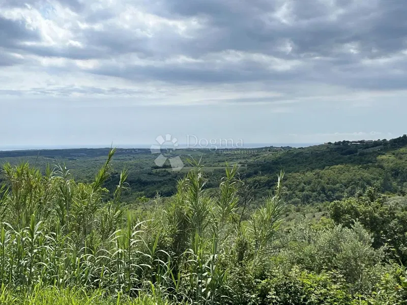 Земля Buje, 754m2 – 2