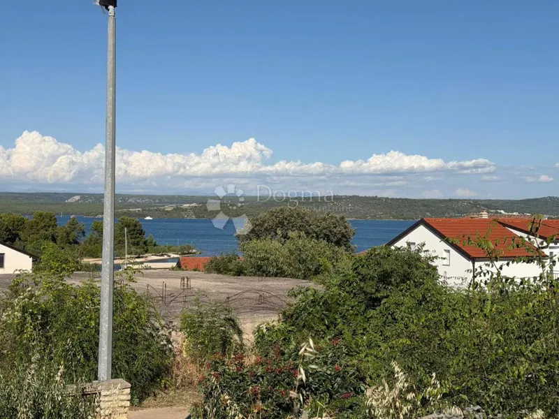 Növény | 450 m²-es építési telek vonzó helyen! – 3