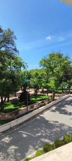 VODICE, center mesta, 2. nadstropje, 150 m od obale, terasa, pogled na park – 2
