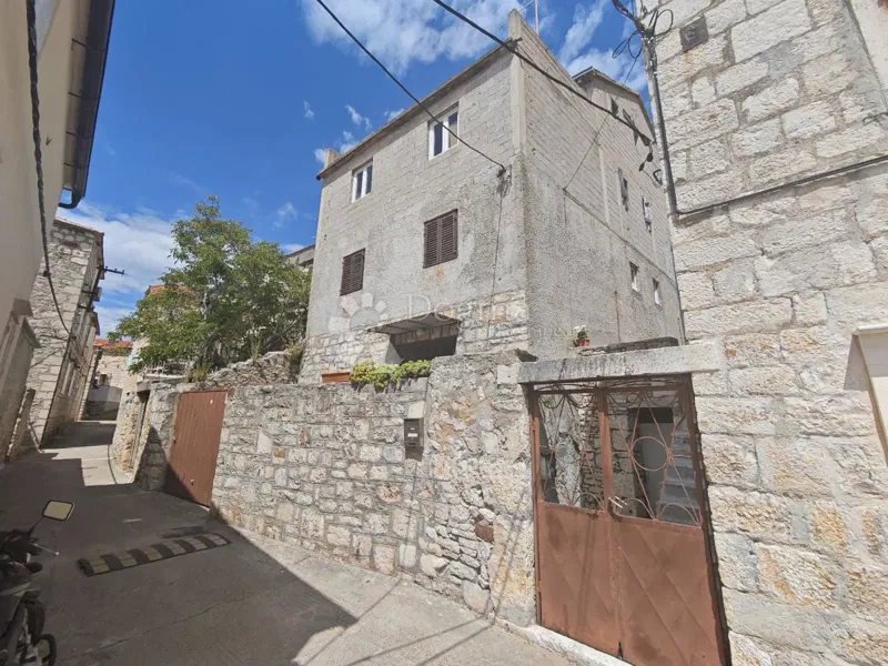 Ház Milna, 270m2 – 2