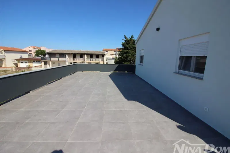 Seaside Retreat on Vir – Just 80m from the Beach! – 2