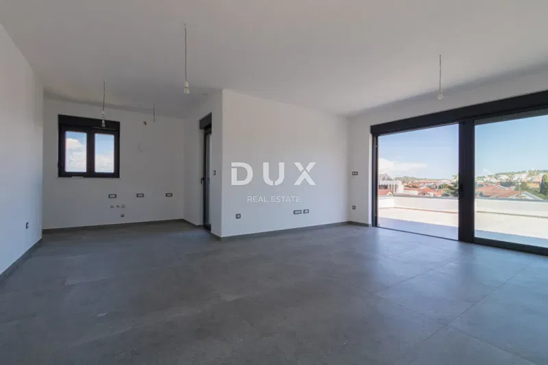 DALMÁCIA, MURTER - Penthouse lakás 300 méterre a strandtól! – 2
