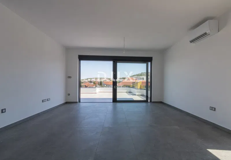 DALMÁCIA, MURTER - Penthouse lakás 300 méterre a strandtól! – 3