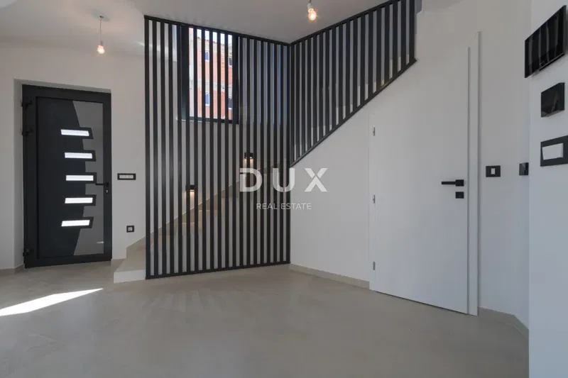 DALMATIA, MURTER - New Duplex 5min from the beach! – 3