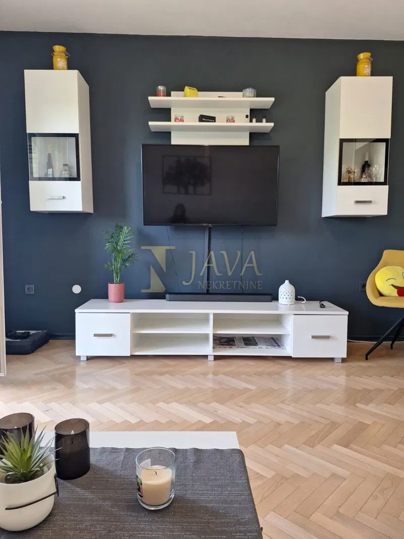 ŠKURINJE - ONLY WITH US, renovated 2 bedroom + bathroom, furnished! – 2