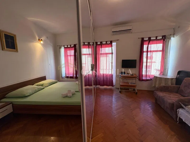 Crikvenica, Centar - stan 35m2, 1. kat, lift, 100m od mora! – 2