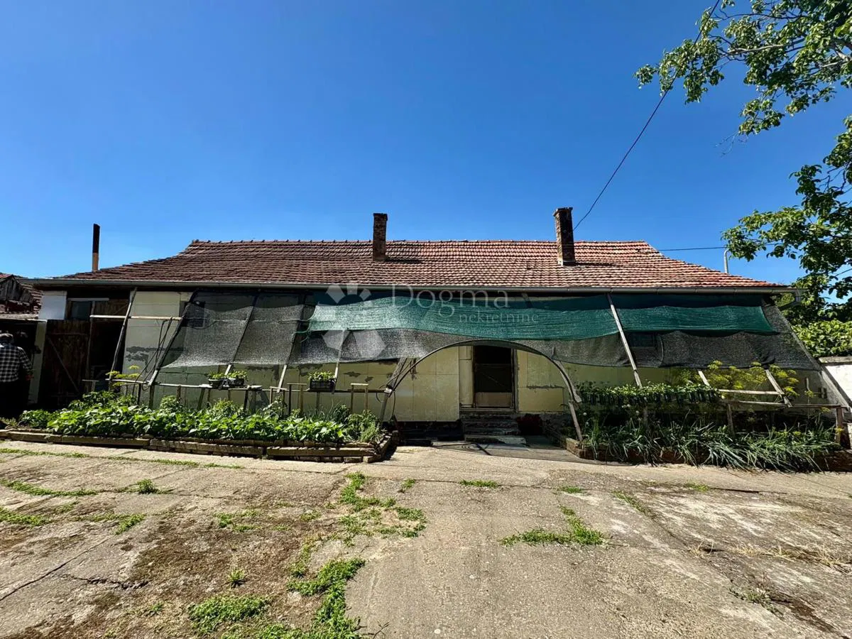 Dom Sotin, Vukovar - Okolica, 609m2