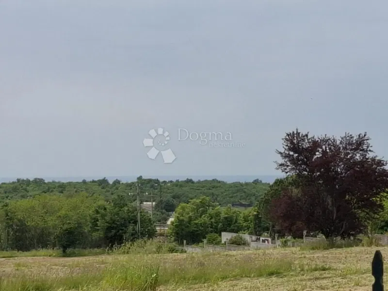 Teren budowlany Poreč, 2.000m2 – 2