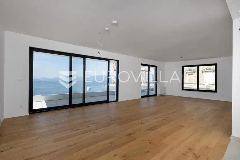 Rijeka, Pećine, NEW DEVELOPMENT, luxury four-bedroom apartment, 163.72 m², first row to the sea – 2