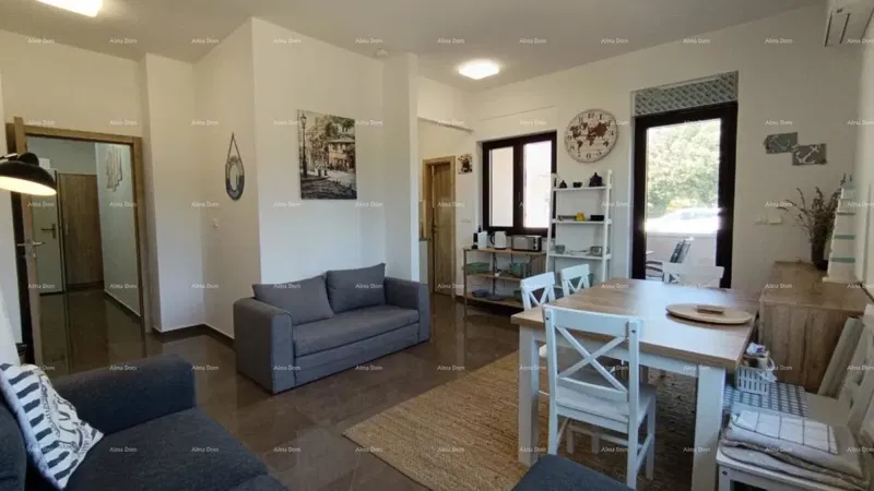 Apartment with terrace, parking space, and shared pool – Premantura – 3